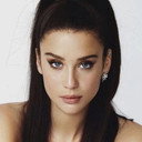 María Pedraza als Irene