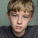 Louie Benjamin Potts als Urchin 1