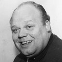 Juhani Kumpulainen als Maitokuski (uncredited)