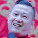 Zhang Helun als 张鹤伦