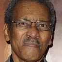 Dick Anthony Williams als Taj