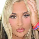 Jessica Woynilko als Tiffany Stratton