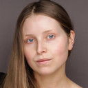 Jessie Cave als Zoe