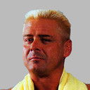 Roger Barnes als Ronnie Garvin