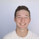 Conner McFall als Extra