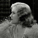 Doreen MacGregor als Mary Allen