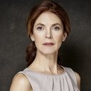 Jennifer Vallance als Grandma