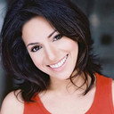 Joanne Brooks als Waitress for Cal and Kate