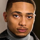 Jordan Nathaniel Wallace als Walker