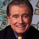 Regis Philbin als Regis Philbin (uncredited)