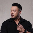 Khuyến Dương als hàng xóm Nhật Hạ