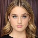 Elodie Grace Orkin als Rosie Harper