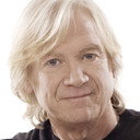 Justin Hayward als The Sung Thoughts of The Journalist