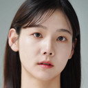 이예솔 als Min Ga-yeong
