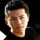 Kelvin Wong als The Doctor / David Wang