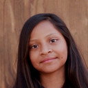 Ailin Santos als Friend