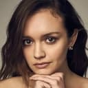 Olivia Cooke als Laine Morris