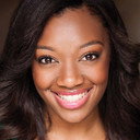 Miah Blake als Ensemble