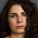 Ece Özdikici als Songül