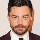 Dominic Cooper als Julius