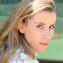 Lacy McClory als Female Security Officer