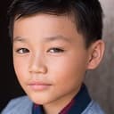 Izaac Wang als Owen Yu