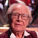 Jan Malmsjö als Bishop Edvard Vergerus