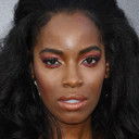 Milauna Jackson als Captain Campbell