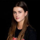 Mia Lardner als Martina