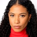 Simone Posey als Nurse at Desk