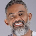 Antônio Marcelo als Baía/Vicentino