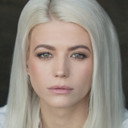 Danielle Harold als Self - Fugitive