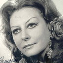 Lolita Sevilla als Carmen Vargas