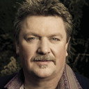 Joe Diffie als Self