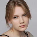 Анна Осипова als Аня Костюкова
