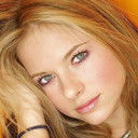 Kate Todd als That Knockout Bitch Debbie Dodge