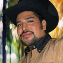 Rigoberto Acevedo als Ricardo Falcon