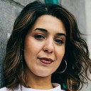Sarah Mouhamou als Self - Host
