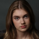 Carson Jean Holley als Young Zoe