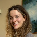 Jolien Maas als Interviewer