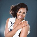 Pretty Yende als self