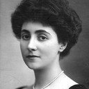 Margaret Dale als Mrs. Noel Travers