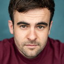 Toby Redpath als Issac