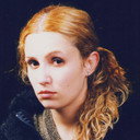 Carla Rahal als Ravadinova