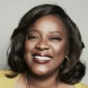 Loretta Devine als Shirley Ann "Ma'Dere" Whitfield