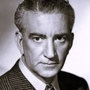 John Litel als Doctor
