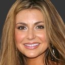 Cerina Vincent als Gen