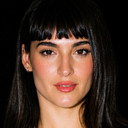 Mary Villafaina als Novia Vecino