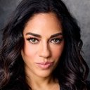Sharon Carpenter als Metro News Reporter