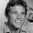 Cliff Potts als Bob Skinner